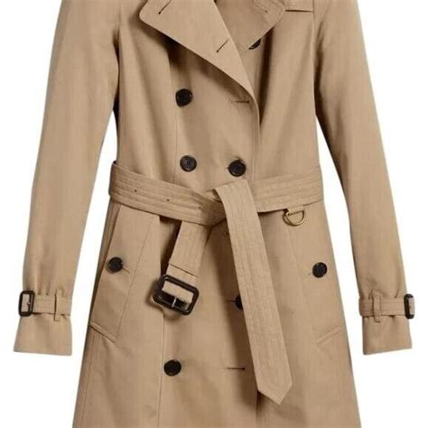 fake burberry trench sandrigham|burberry heritage trench.